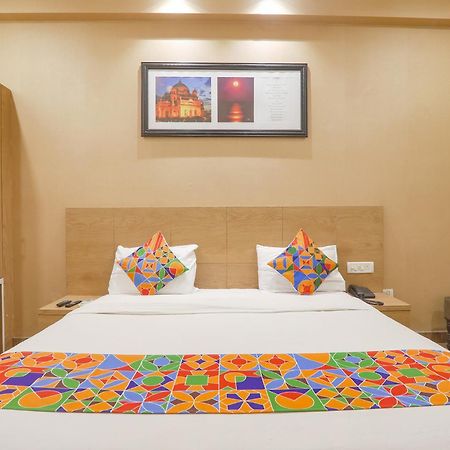 Fabhotel Raghubar Kripa Lucknow Eksteriør billede