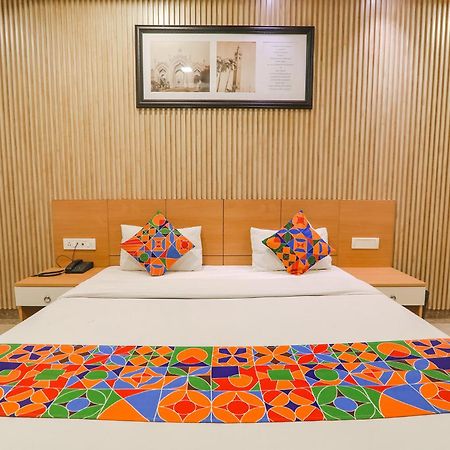 Fabhotel Raghubar Kripa Lucknow Eksteriør billede