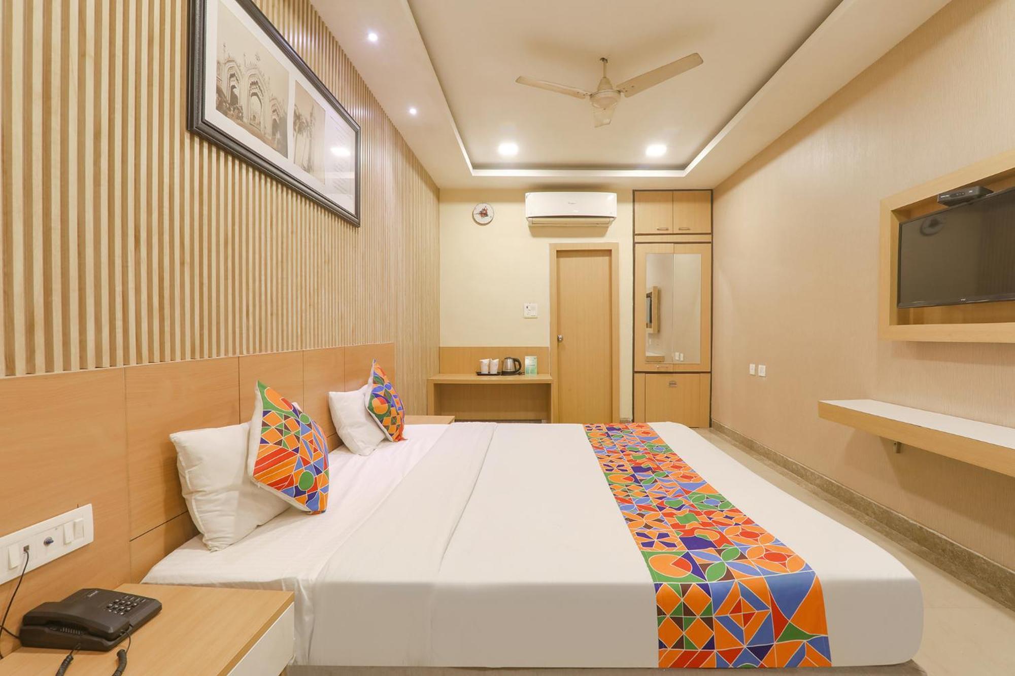 Fabhotel Raghubar Kripa Lucknow Eksteriør billede