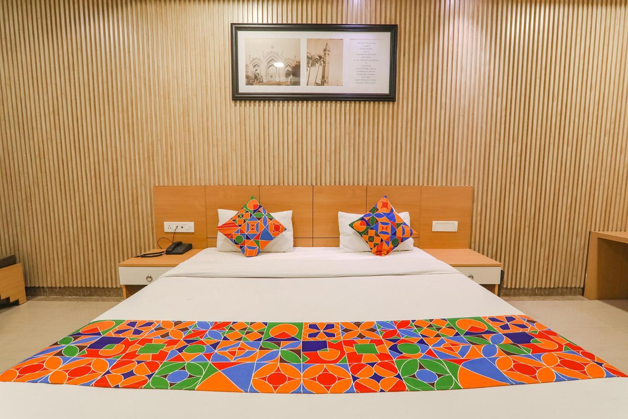 Fabhotel Raghubar Kripa Lucknow Eksteriør billede
