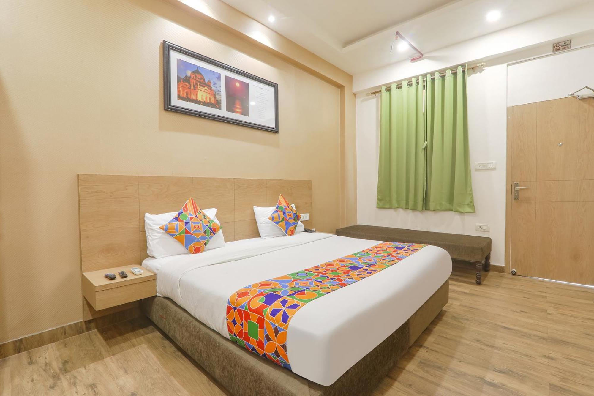 Fabhotel Raghubar Kripa Lucknow Eksteriør billede