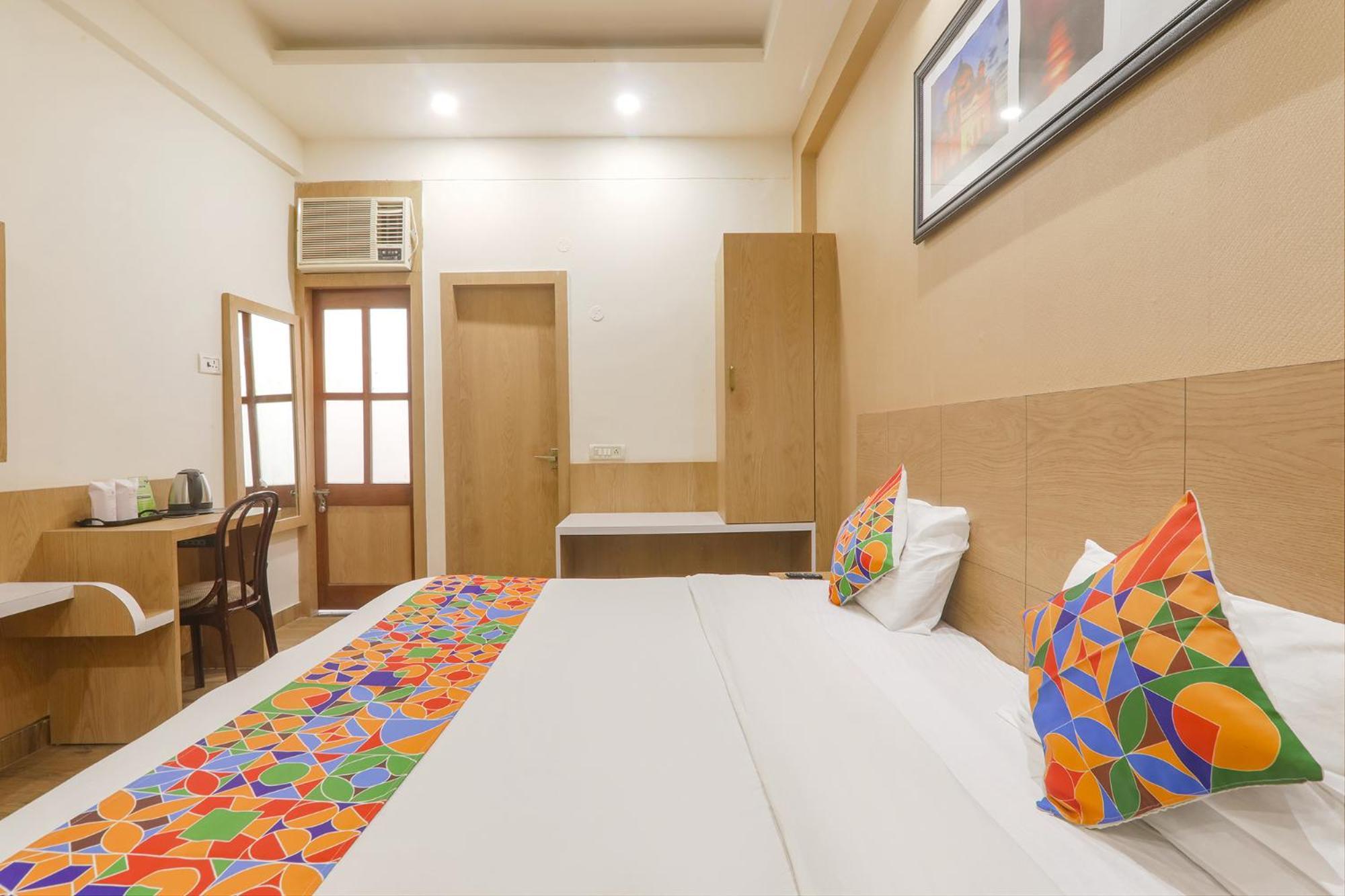 Fabhotel Raghubar Kripa Lucknow Eksteriør billede
